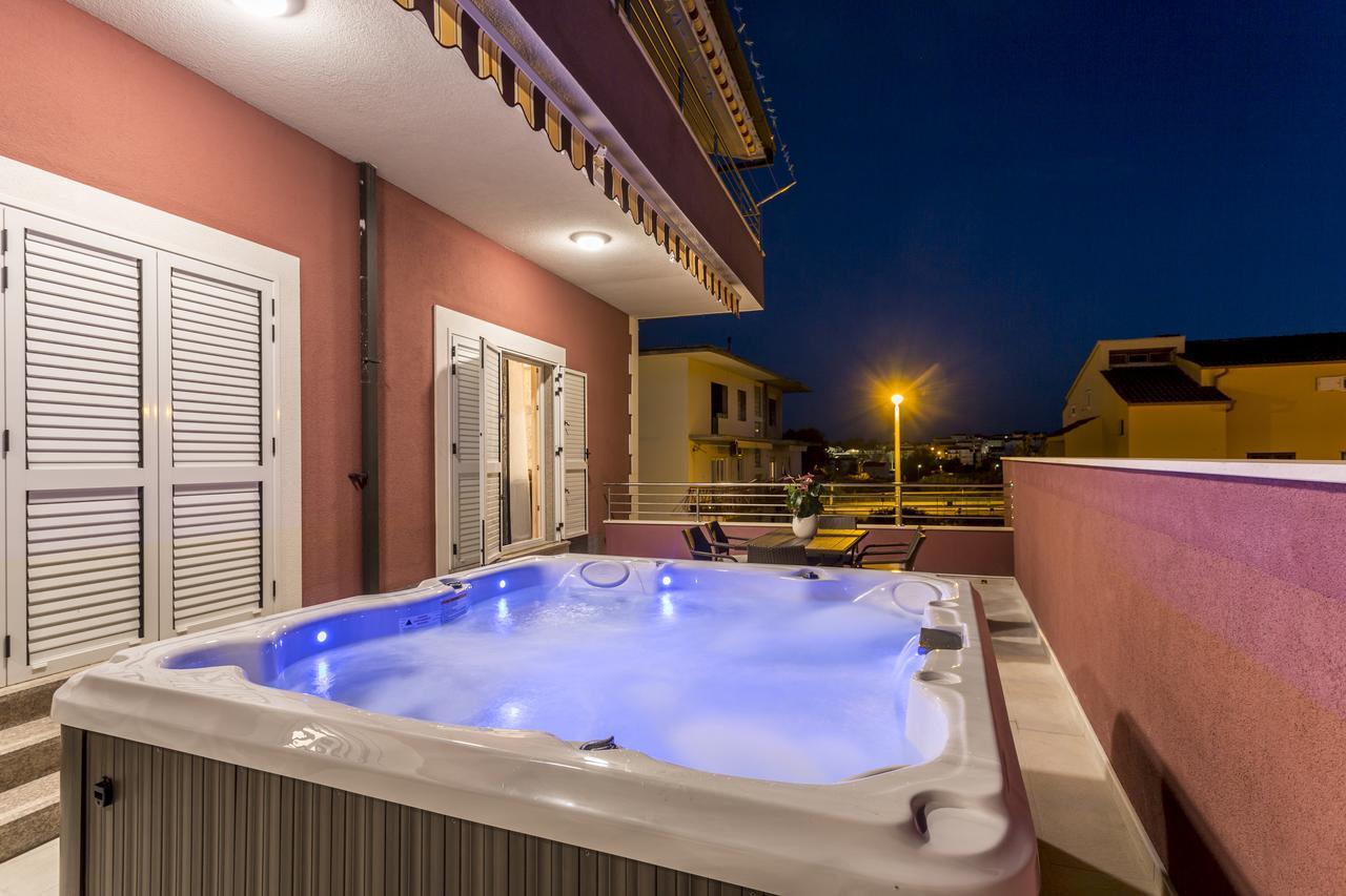 Apartmani Lukic Split Exteriör bild